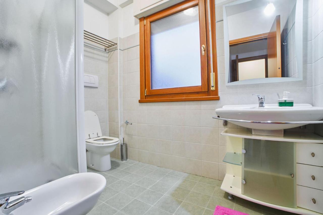 Arcibaleno Hotel Sabaudia Ngoại thất bức ảnh